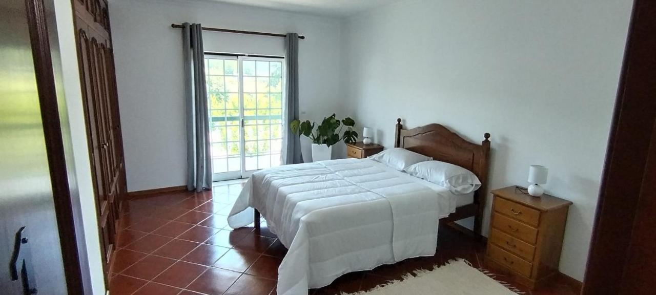 Majo Alojamento Local Bed & Breakfast Tabua  Bagian luar foto