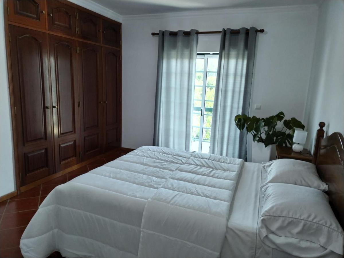 Majo Alojamento Local Bed & Breakfast Tabua  Bagian luar foto